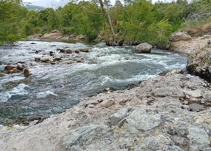 Clos A Malypense Chez Mr Montamat * Galan