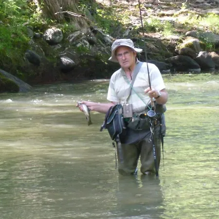 Clos A Malypense Chez Mr Montamat Pansiyon